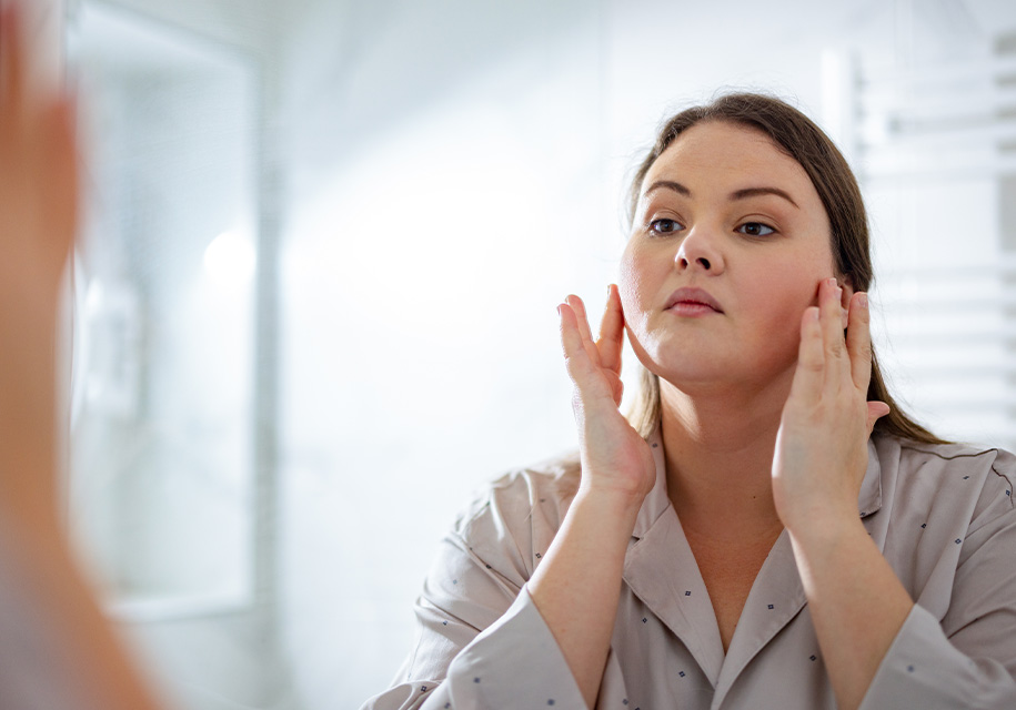 a woman considering chin liposuction or neck lift plastic surgery in knoxville tn.