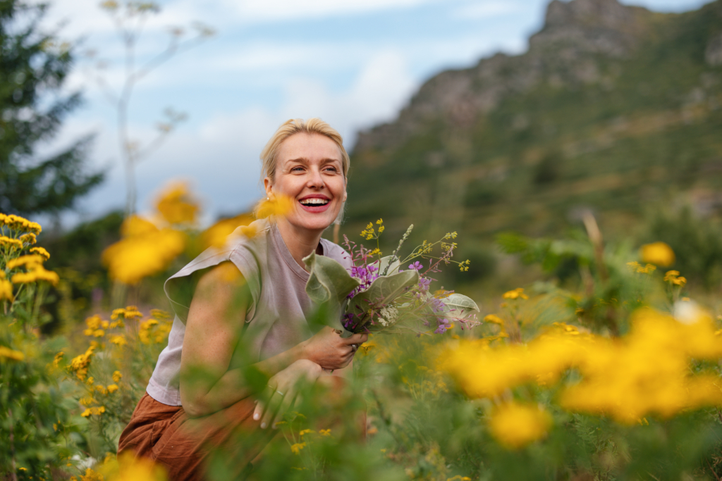 a happy plastic surgery patient of dr. Lucas in knoxville